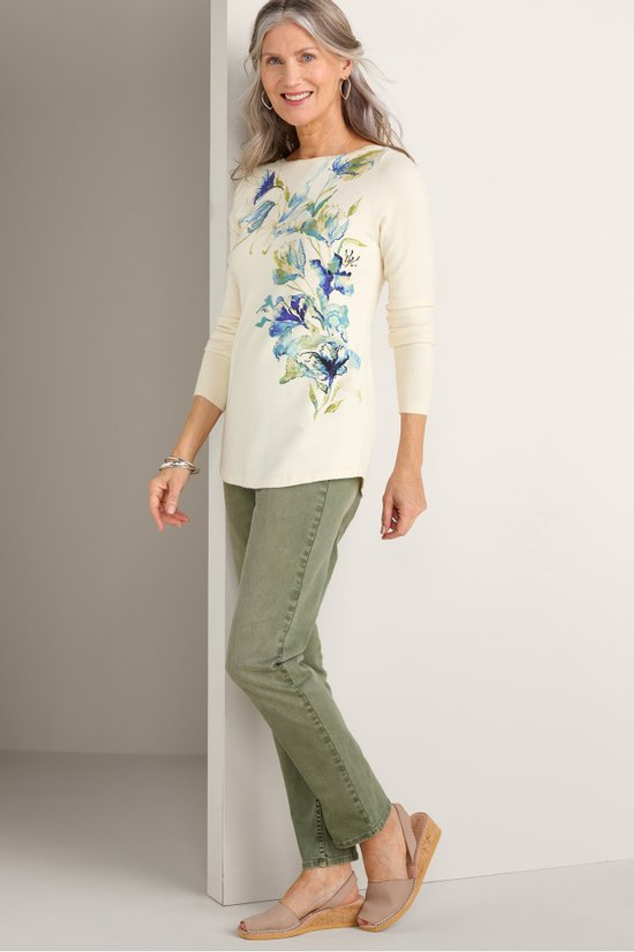 2gm47__blue-watercolor-garden_2