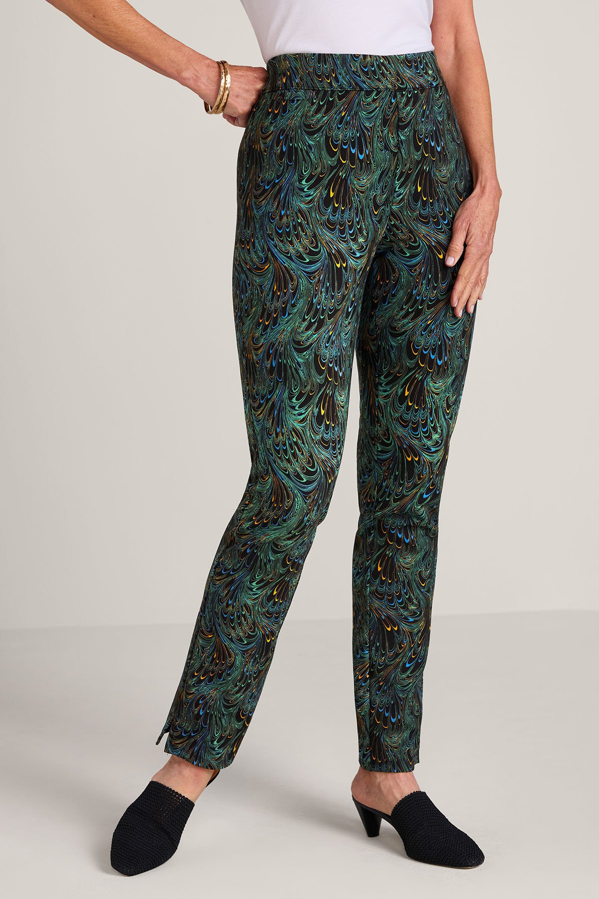 2gm70__black-marbled-peacock_2