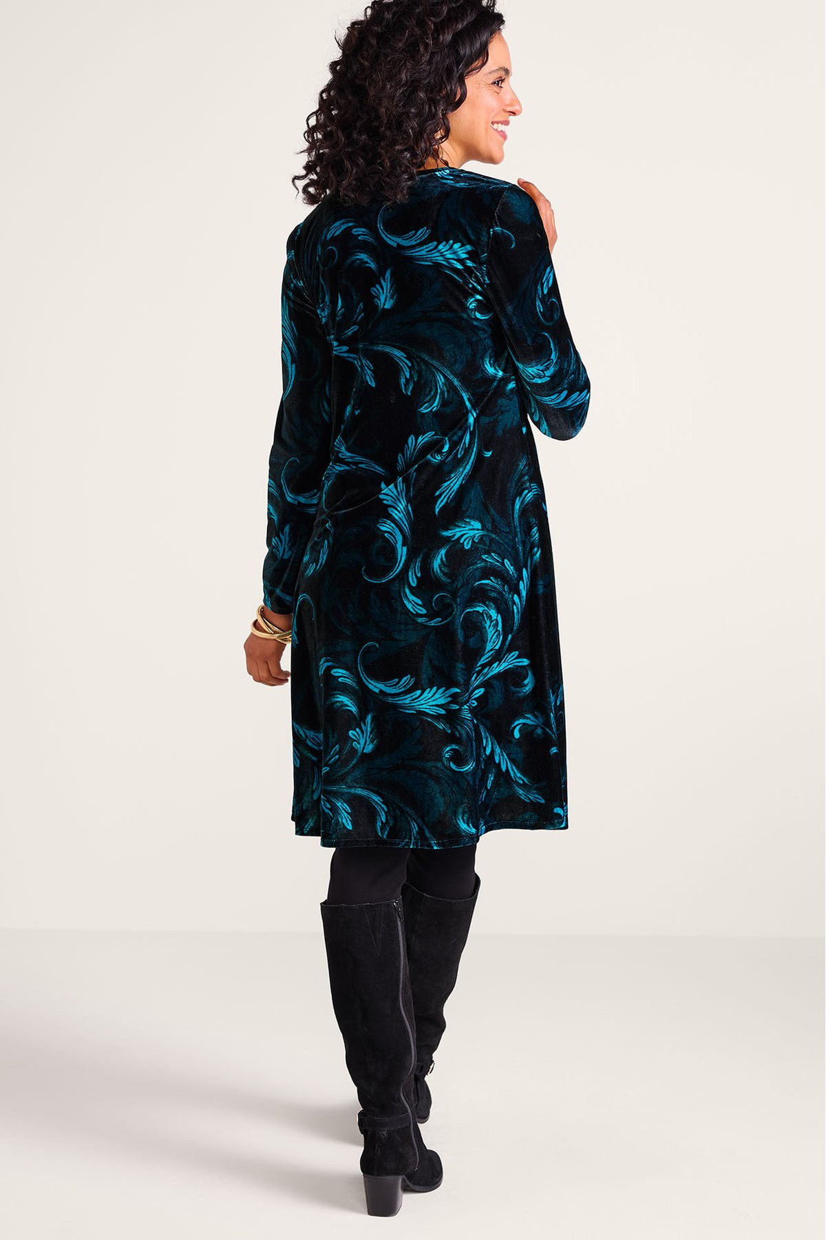 2gr75__teal-romantic-scrolls_2