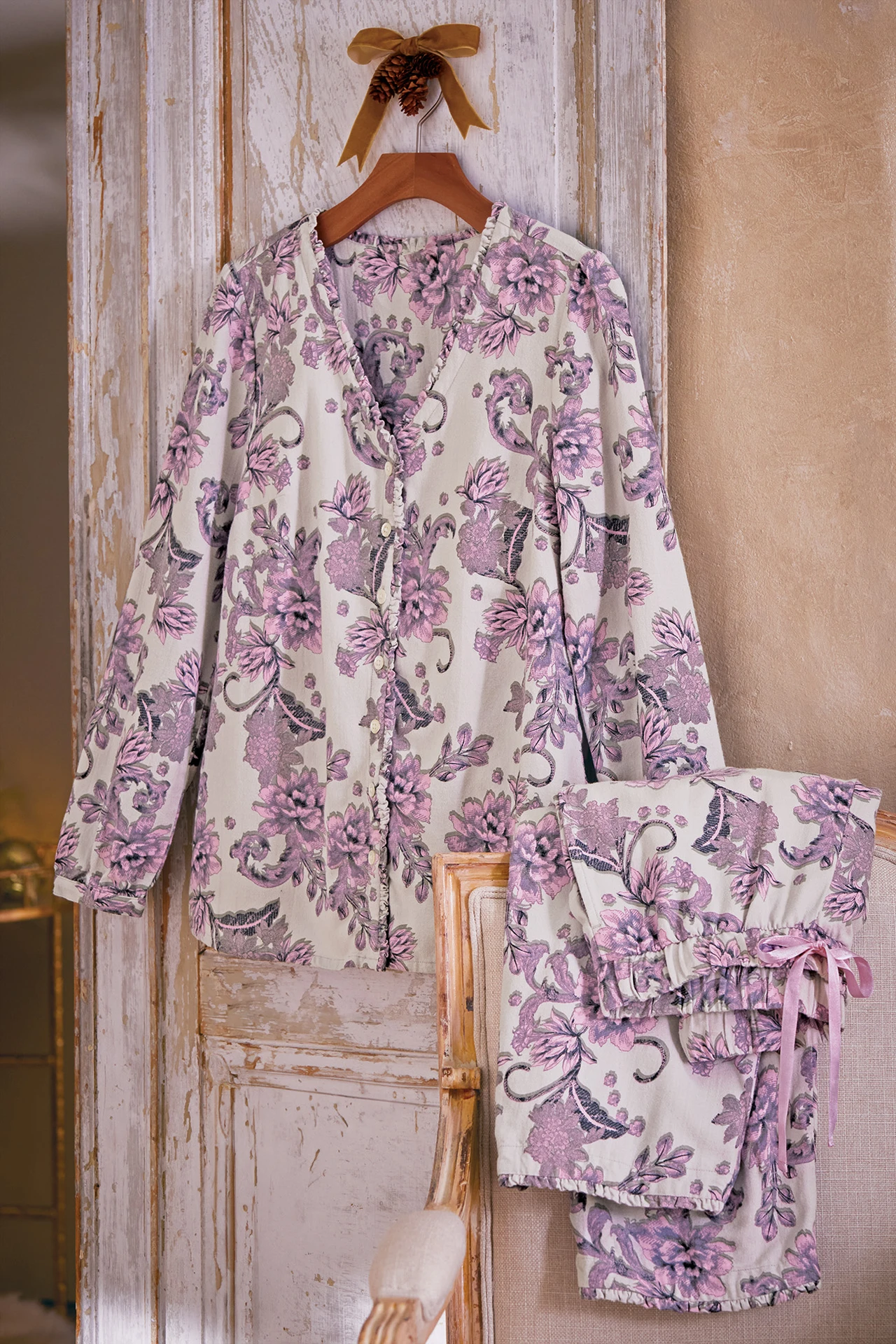 2gq61__wine-garden-blush_4