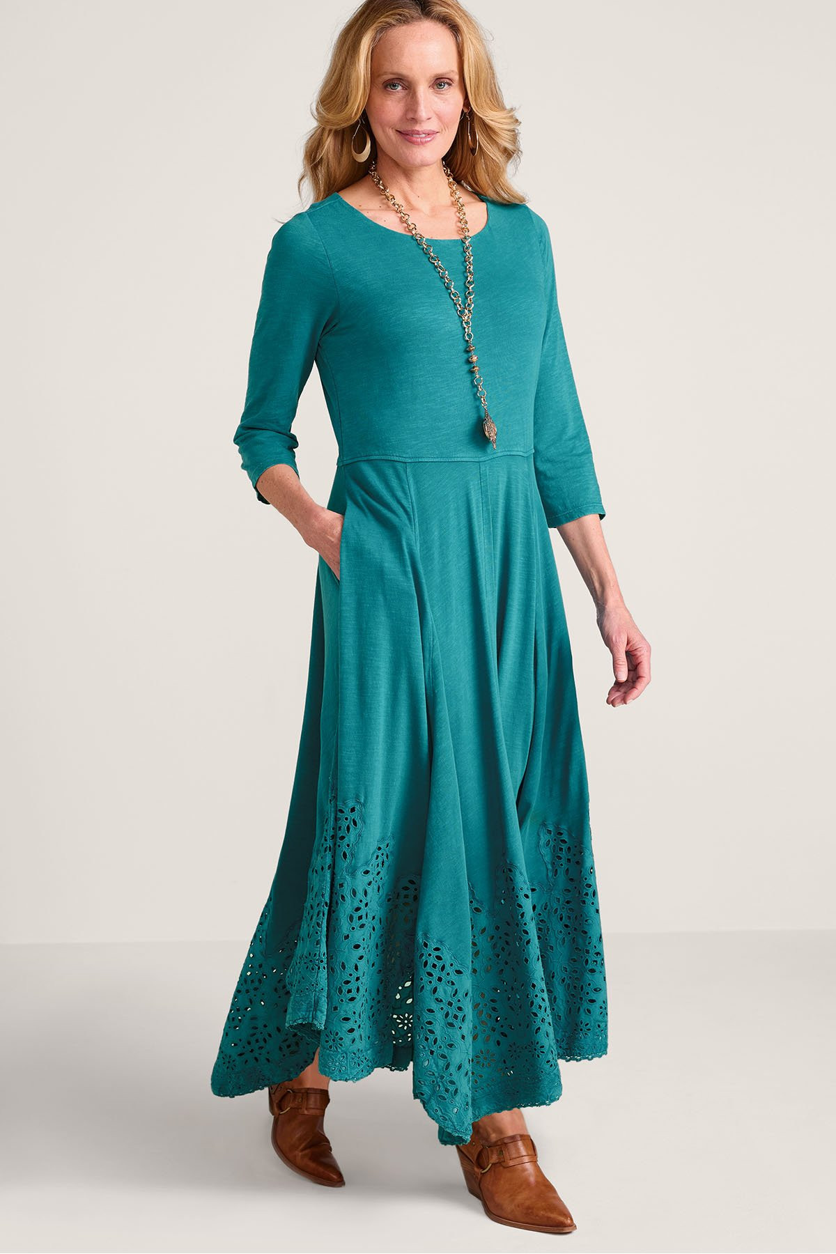 2cw66__teal-shadows_0