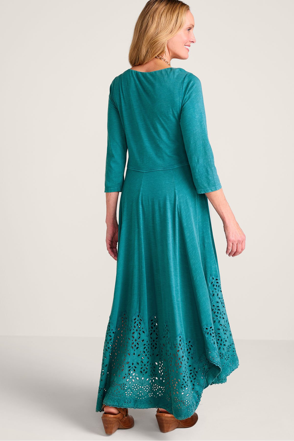 2cw66__teal-shadows_2