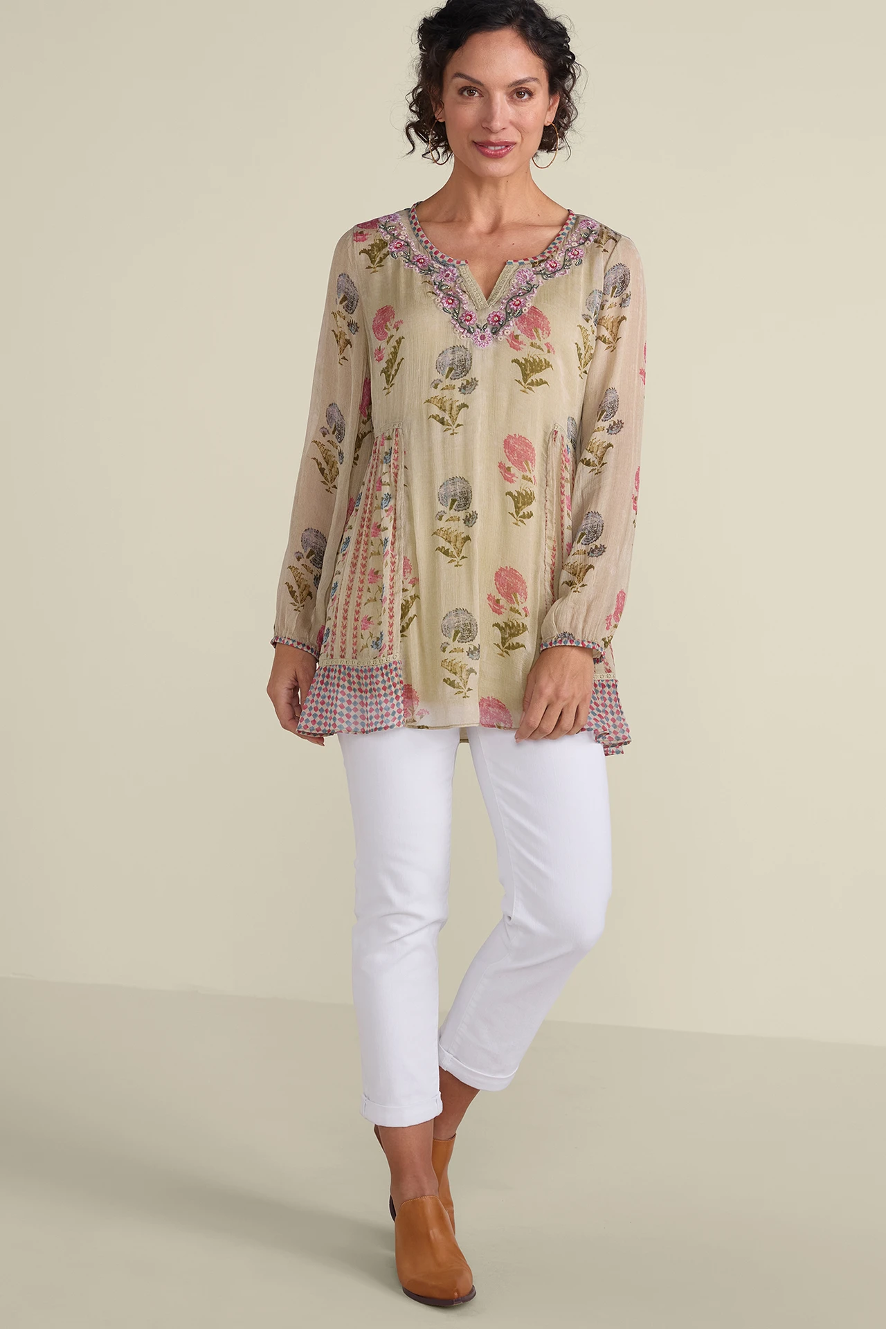 2ew95__floral-stamp-mix-coral_2