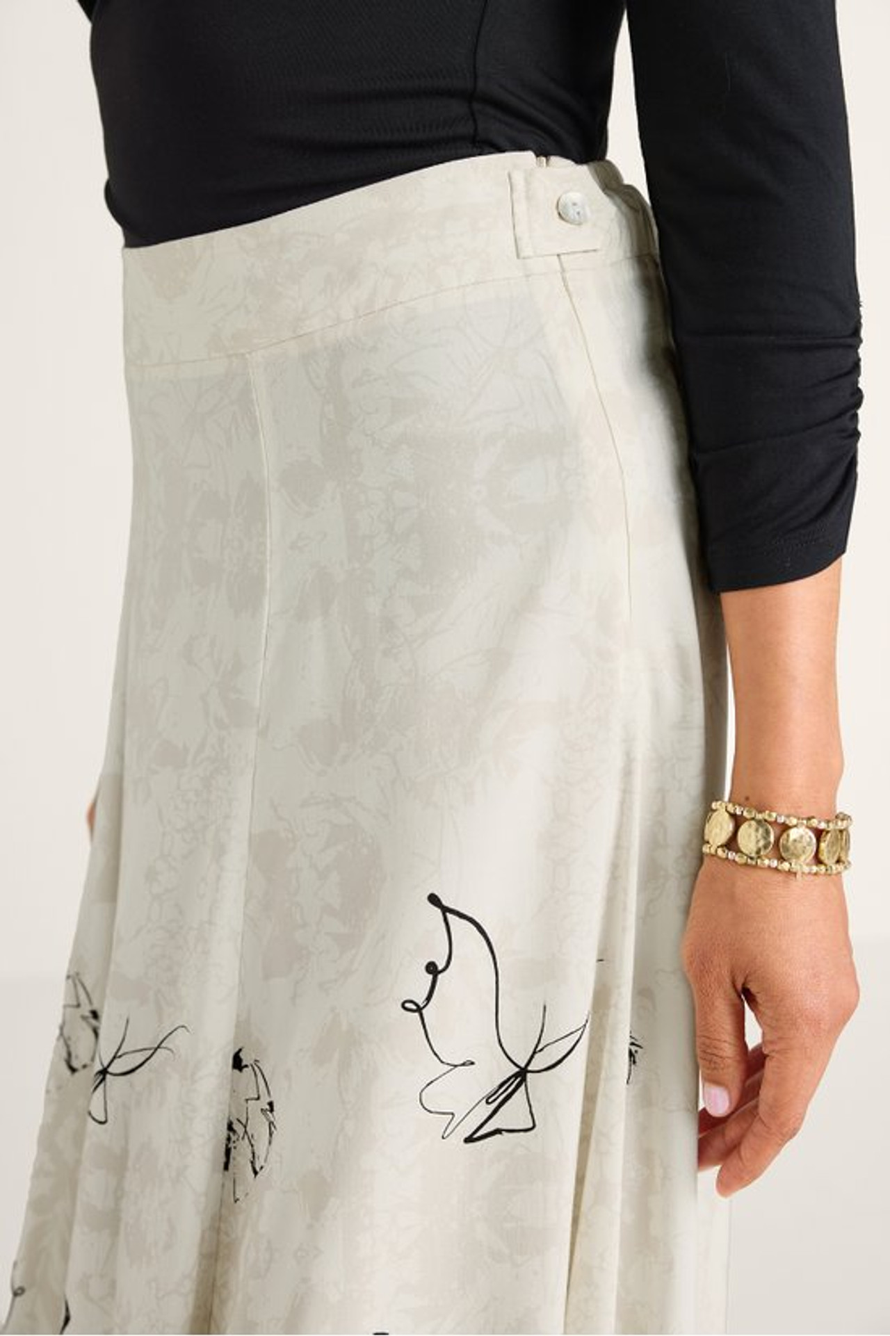 2gt71__spring-butterfly-black_6