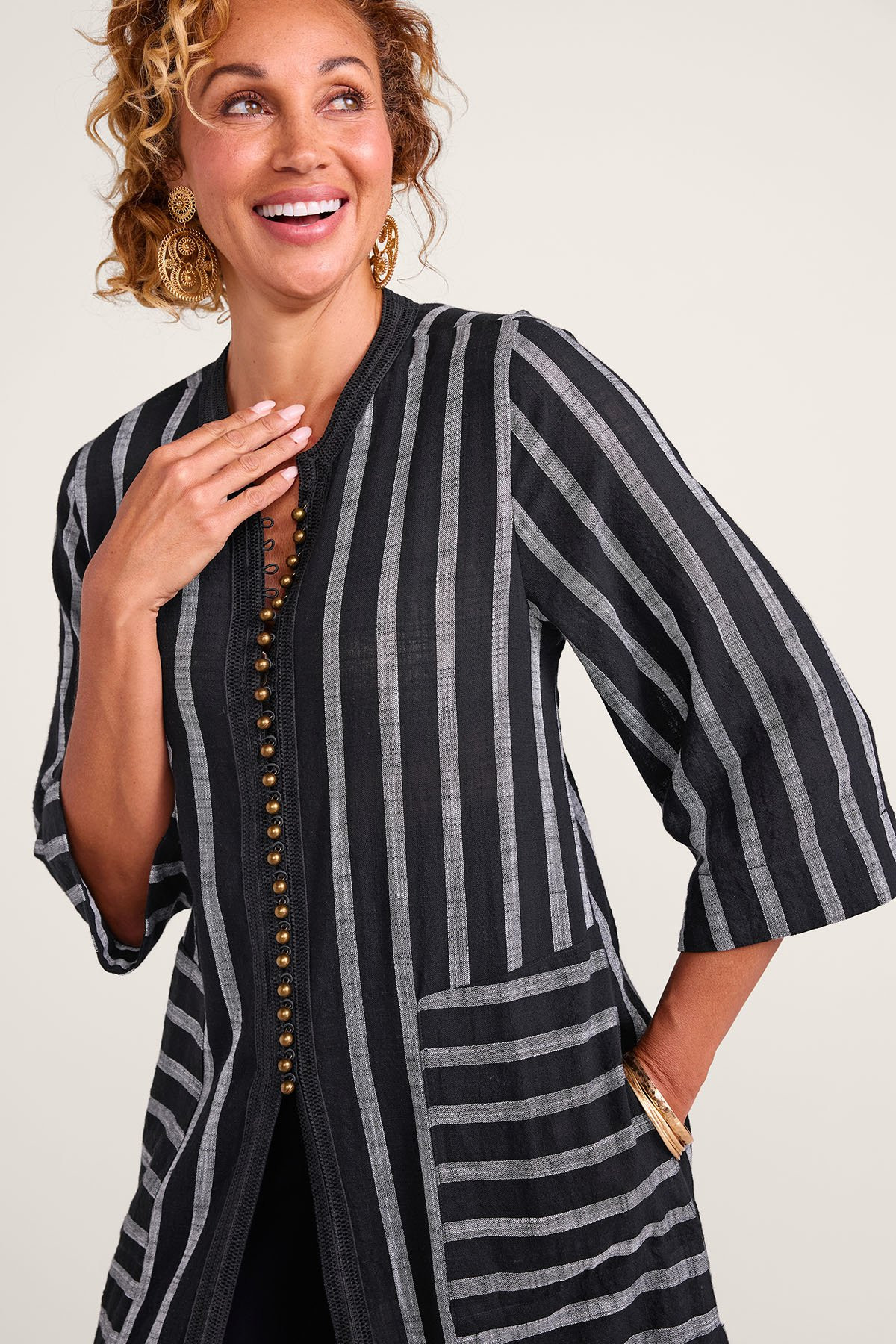 2cg73__black-white_3