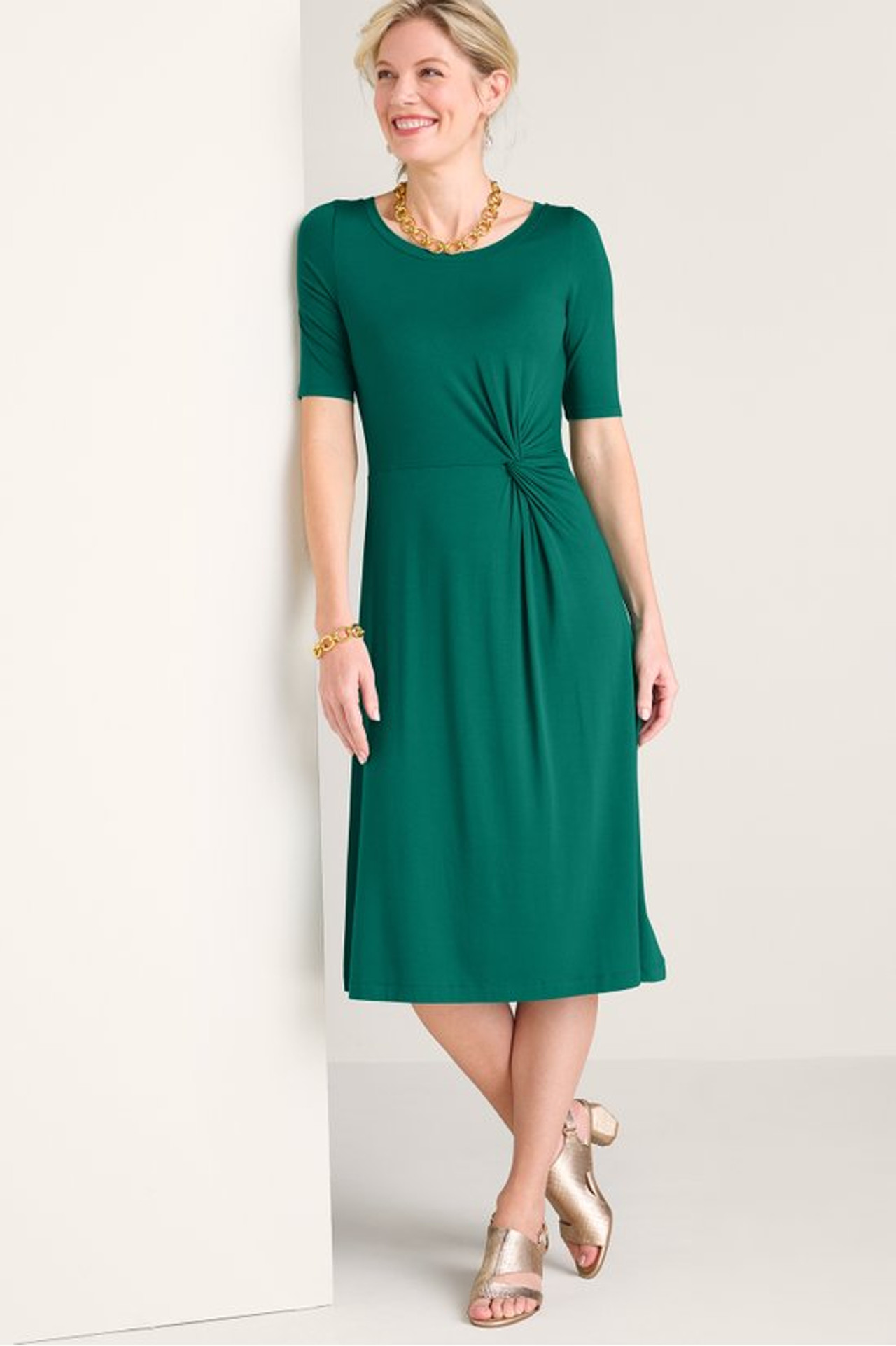 ☆スマーフ☆ MEDI ADJUST SHELLY GATHER DRES SURPLICE RUFFLE TRIM TIERED DOWN DRESS – Culture Code
