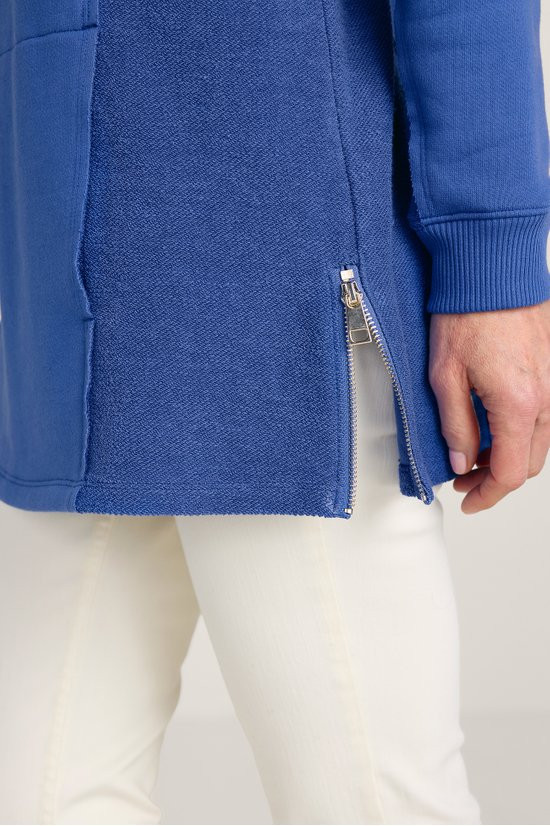 2gt24__dazzling-blue_5