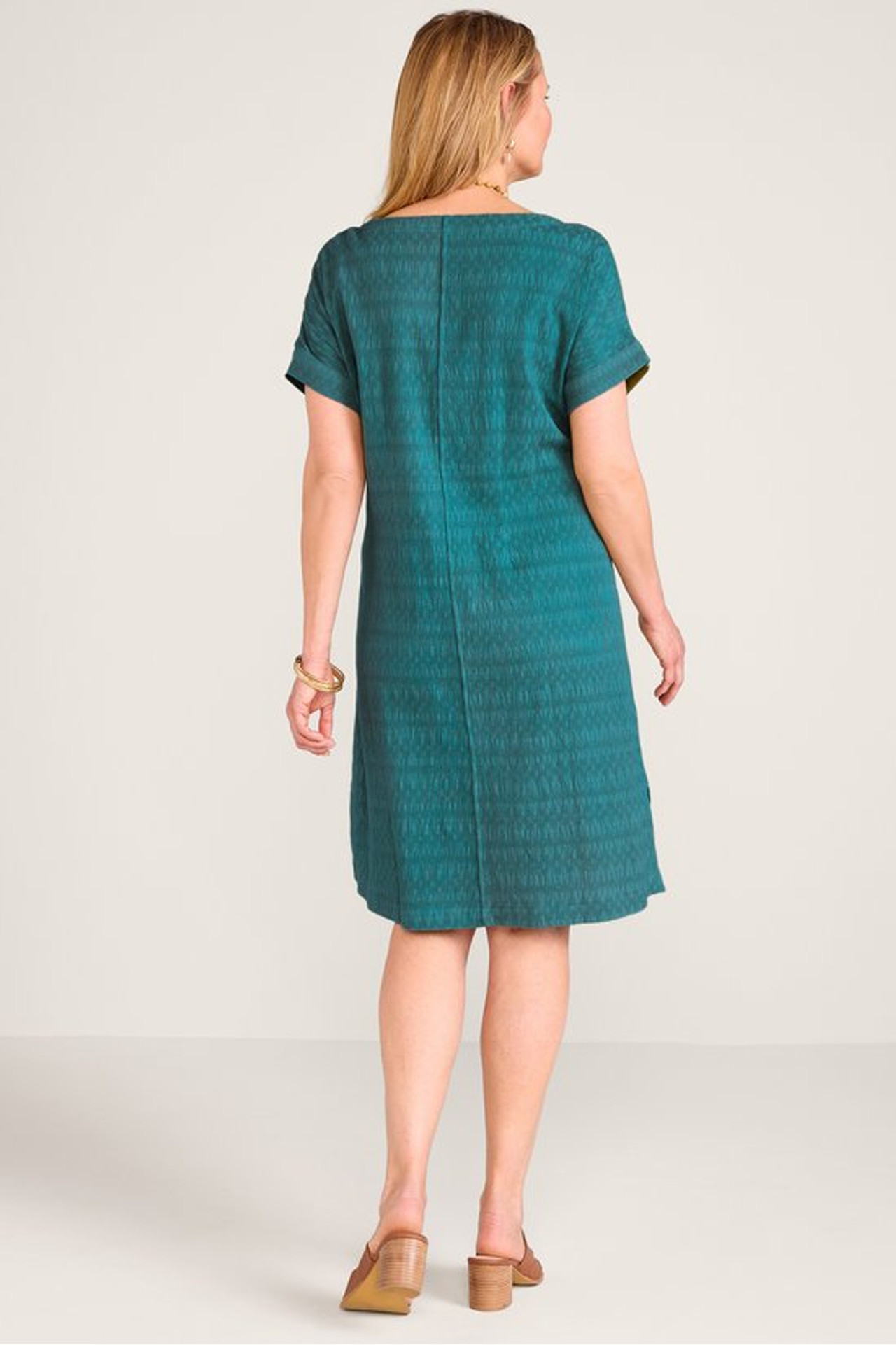 2dk10__teal-shadows_2