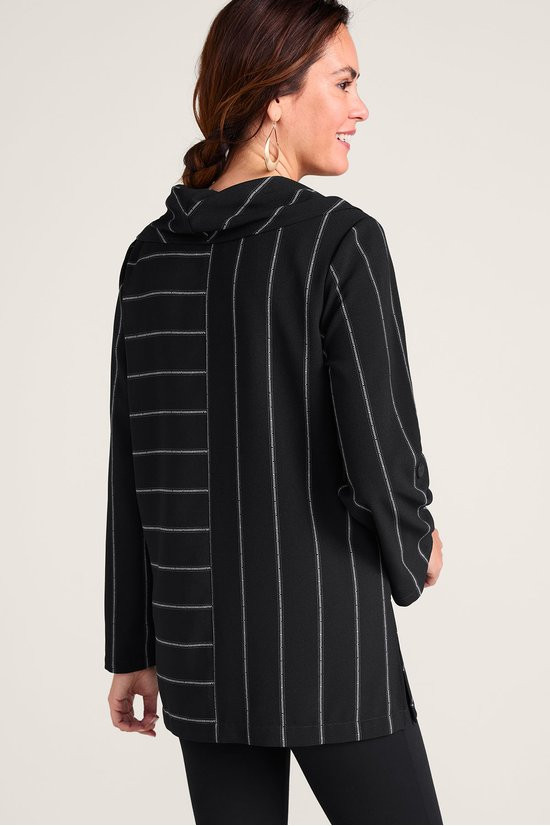 2cq29__black-white-stripe_3