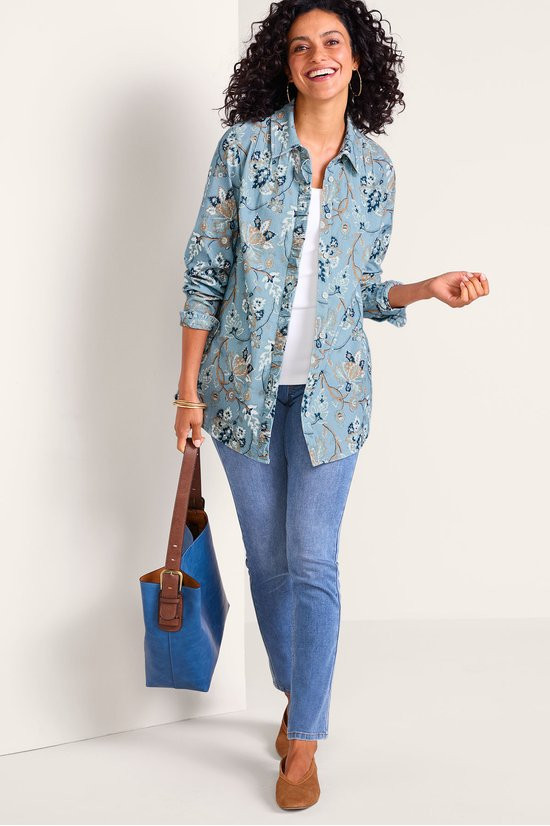 2ha96__blue-persian-wallpaper_2