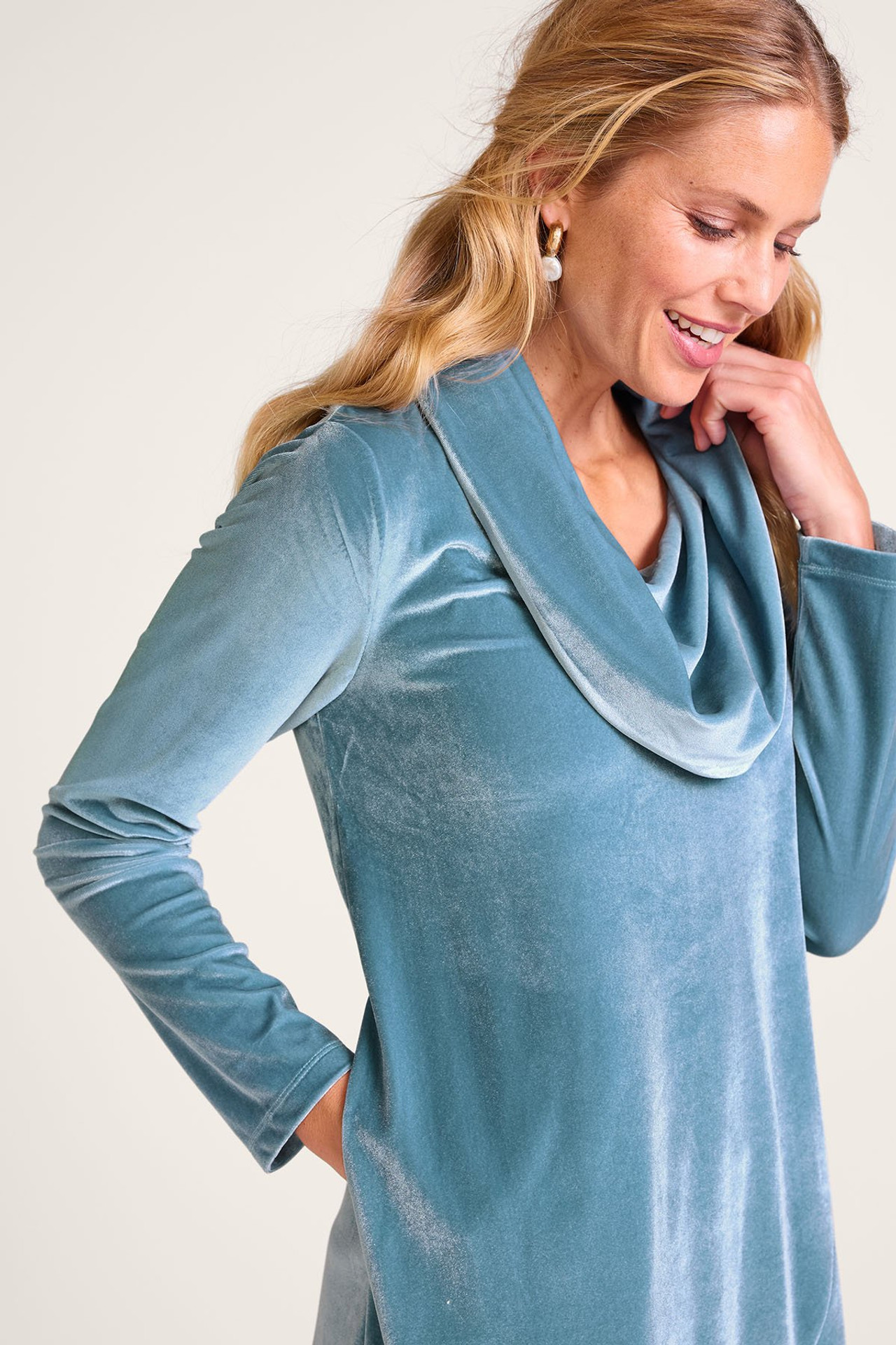 2hc91__tapestry-teal_5