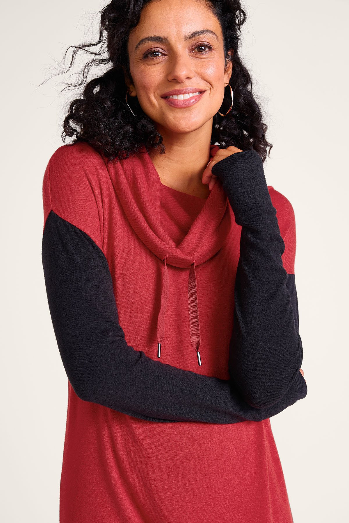 2hc27__regal-red-black_5