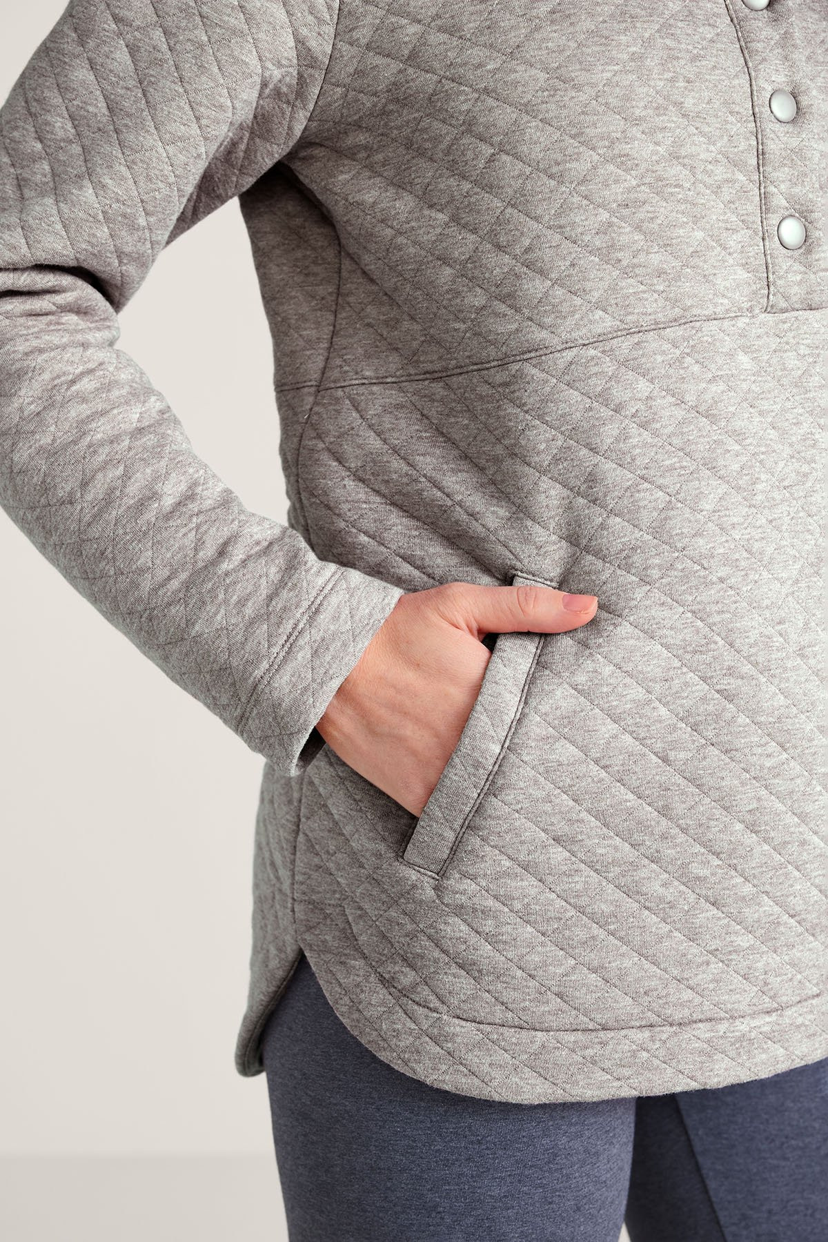 2hd82__light-grey-heather_2