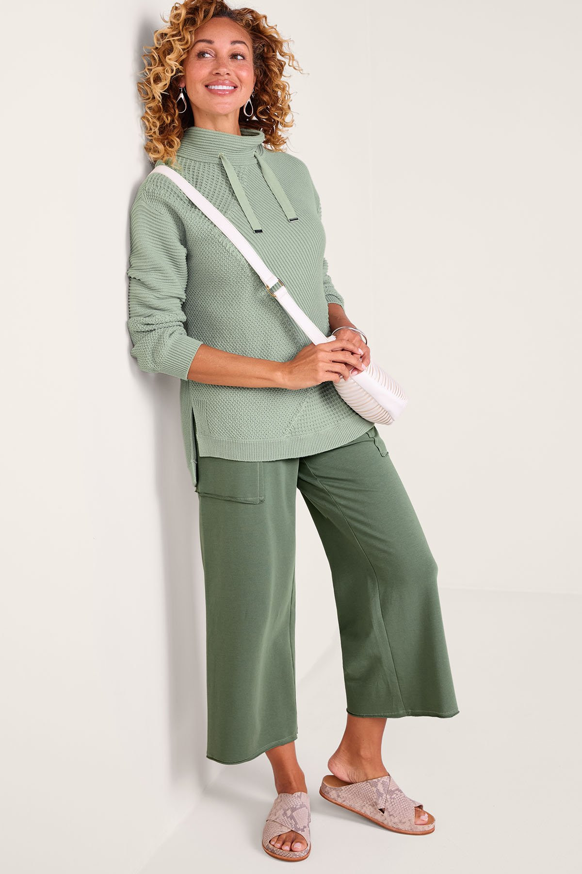 2he59__pale-celadon_2