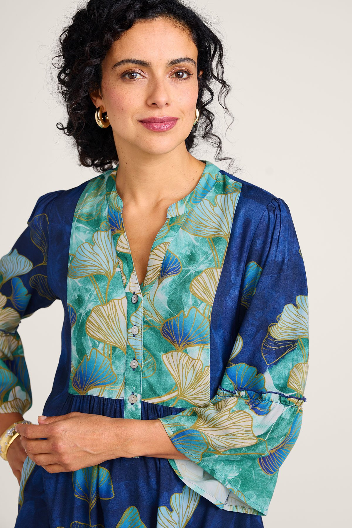 2gz83__blue-ginkgo-leaf_3