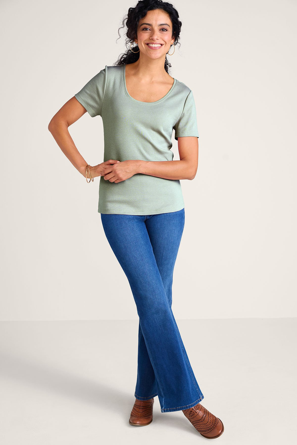 2hd62__pale-celadon_2