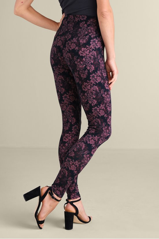 2fr05__chalet-lace-wine_3