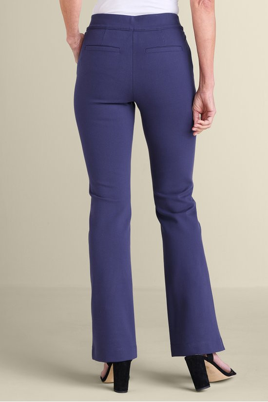 2fy76__romantic-scroll-placed-bl_3