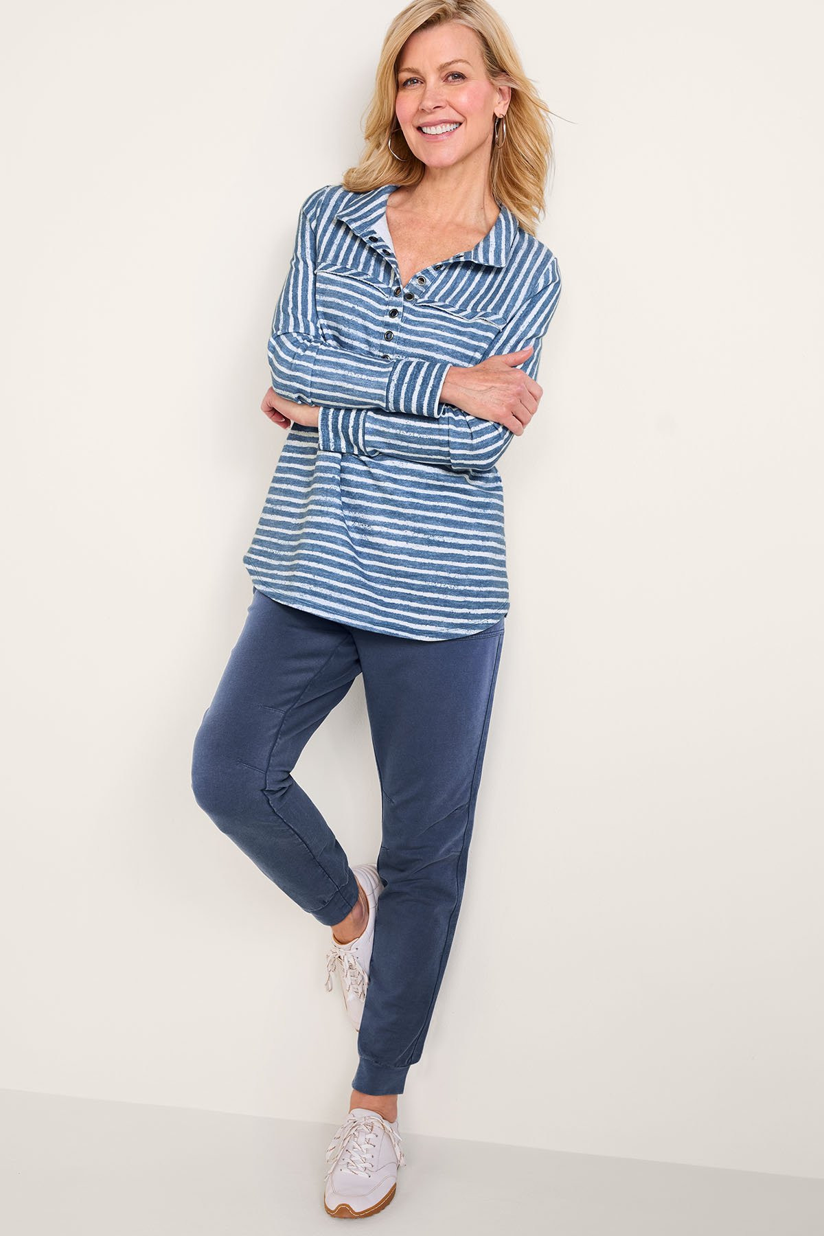 2ge20__blue-distressed-stripe_2