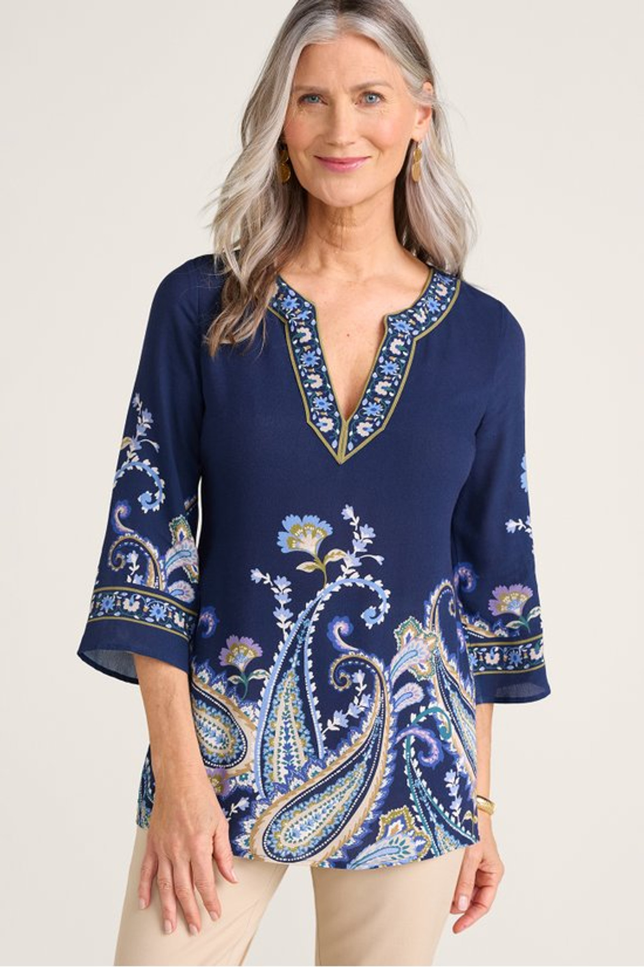 2gl40__cascading-border-navy_0