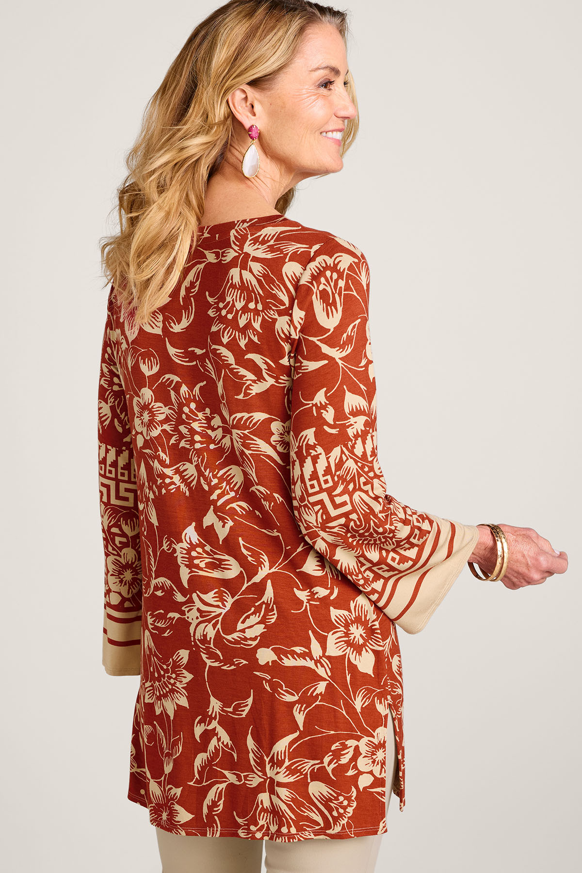 Asteria Bracelet Sleeve Knit Tunic - thumbnail 4