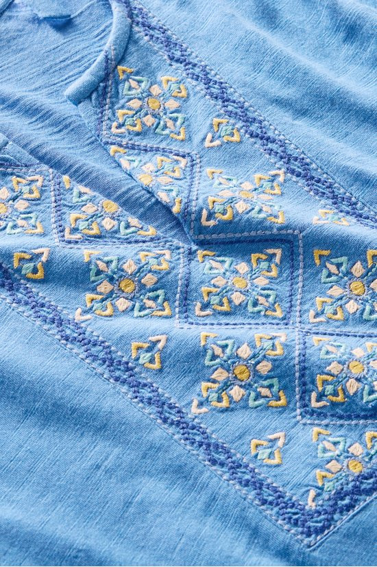 Rumi Embroidered Tunic - thumbnail 6