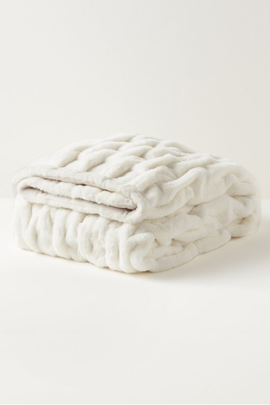 La Parisienne Faux Fur Throw - thumbnail 2