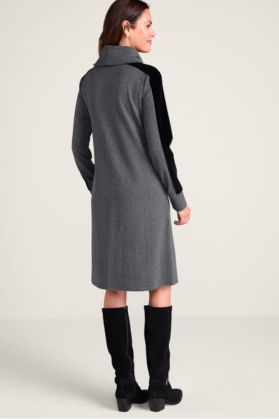 Moderne Dress - thumbnail 2