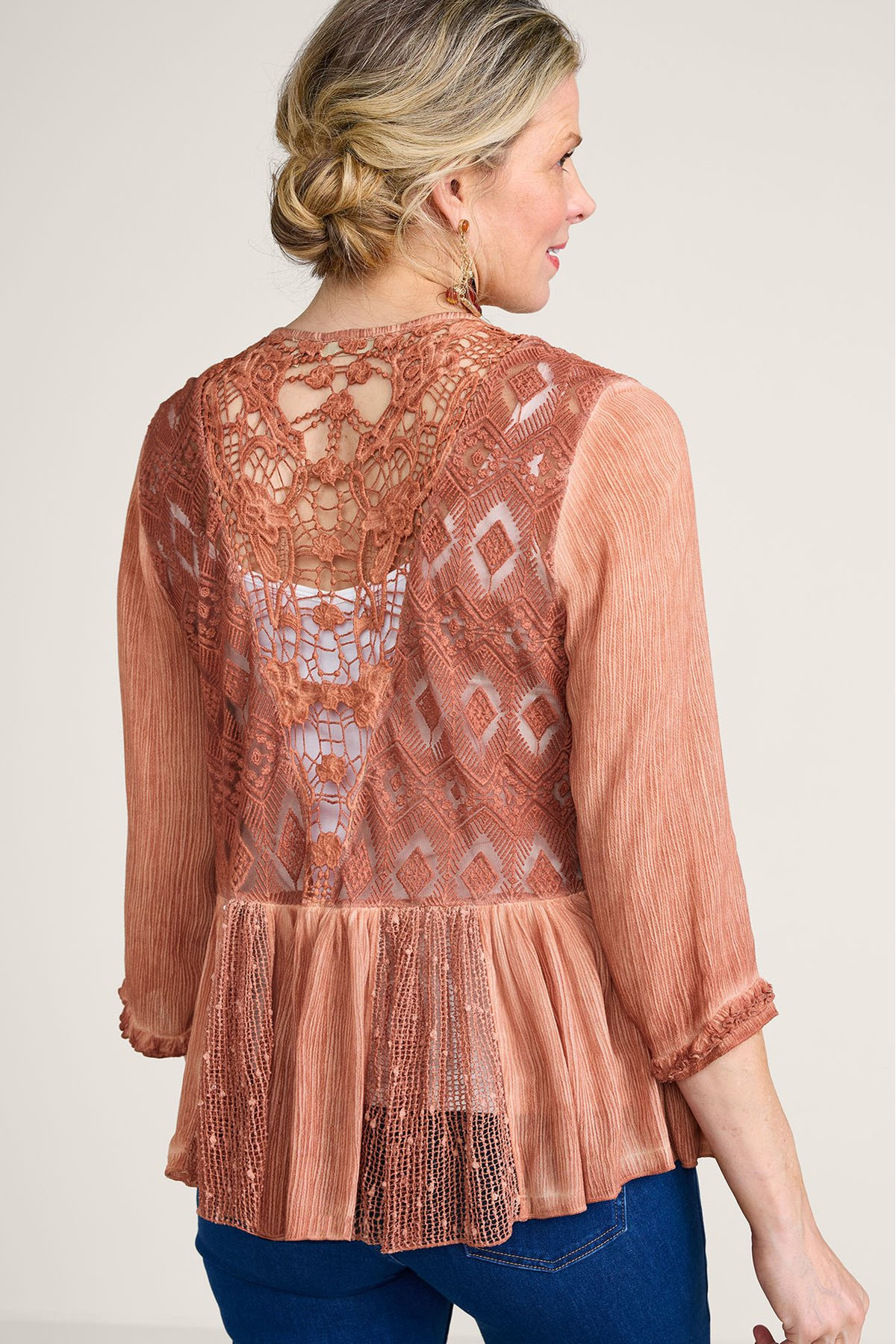 Novelty Mesh Lace Mix ¾ Slv Topper - thumbnail 3