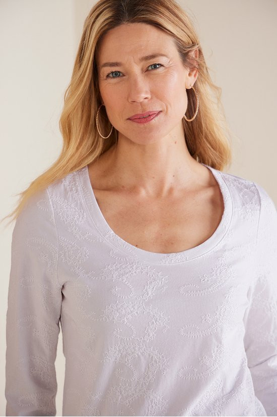 Linnea Embroidered 3/4 Sleeve Tee - thumbnail 6
