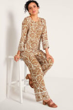2ew85__nautical-shells-neutral_2