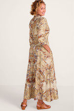 2hf60__ivory-gold-scarf_2