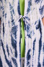2he93__blue-white_5