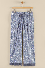 2gi76__spring-paisley-chambray_0