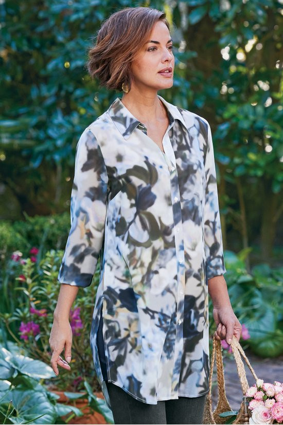 2gt44__spring-blur-blue_4