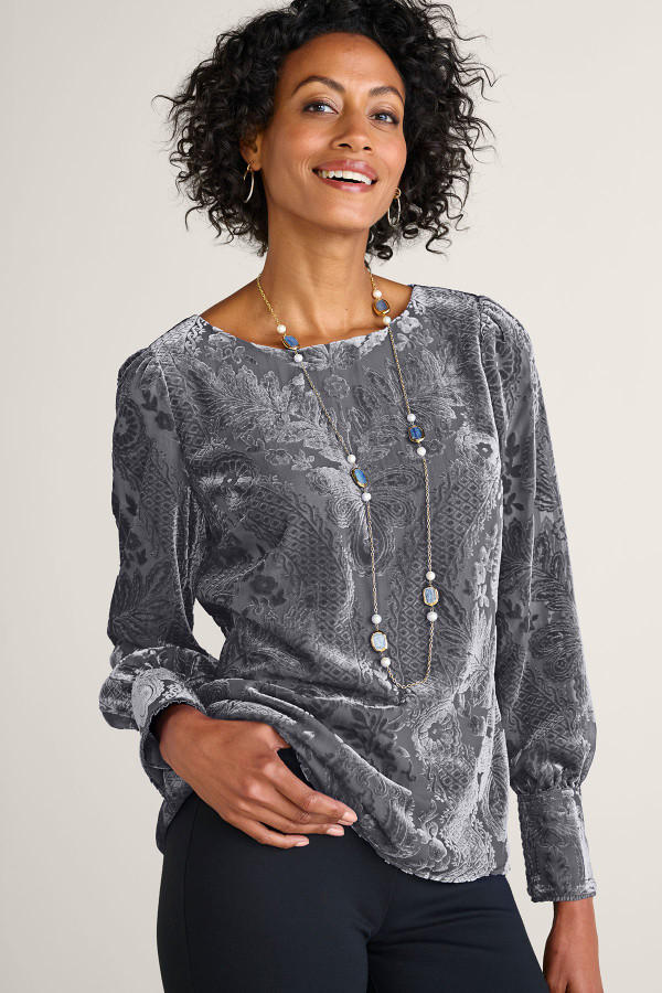 Vanetta Velvet Top