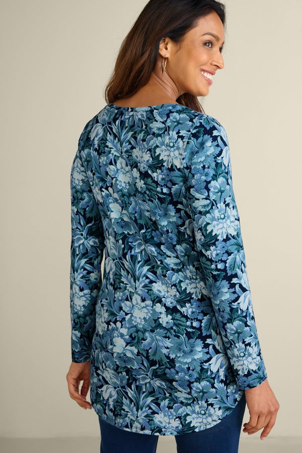 2gn18__tapestry-botanical-bloom_3