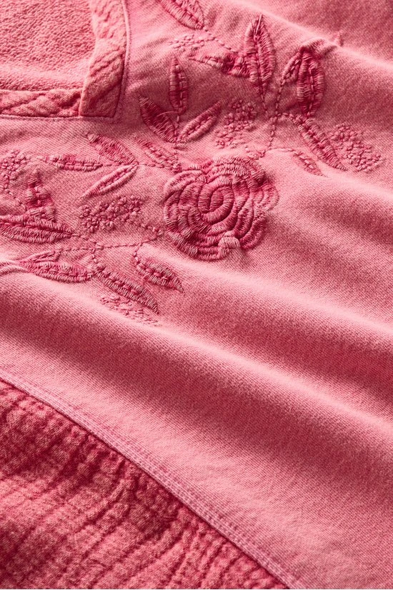 2gt13__camellia-rose_6