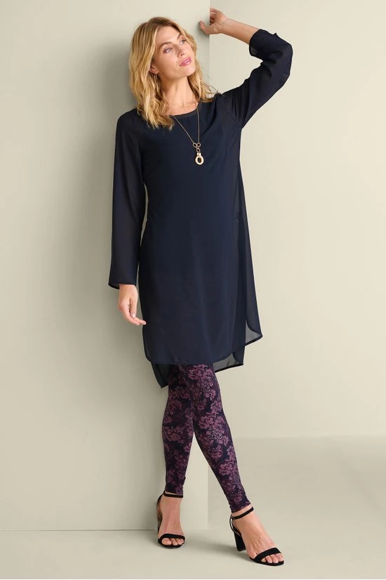2fr05__chalet-lace-wine_2