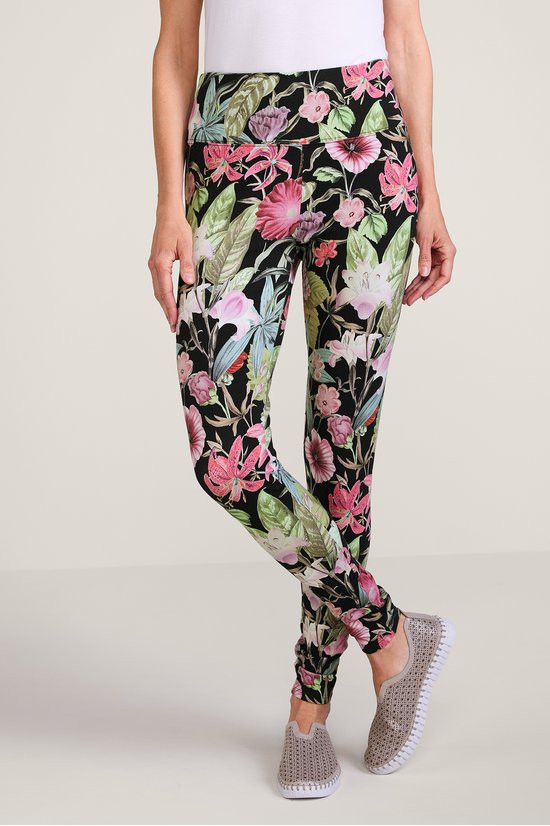 2fr05__black-summer-botanical_3