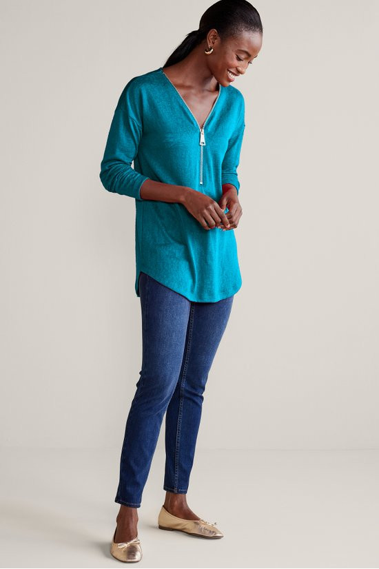 Valentina Zip Sweater