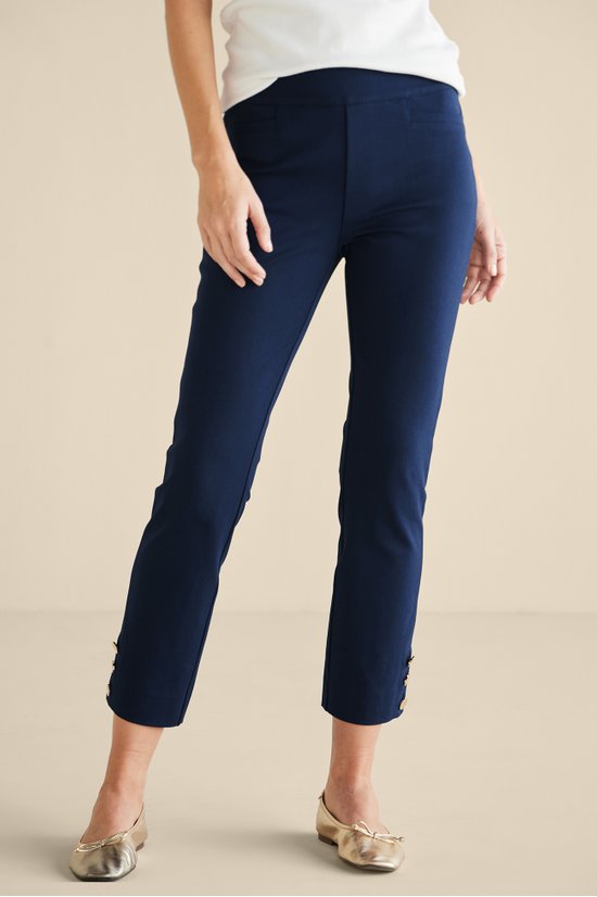 SoftEssential™ SUPERLA Slim Leg Crop Pants