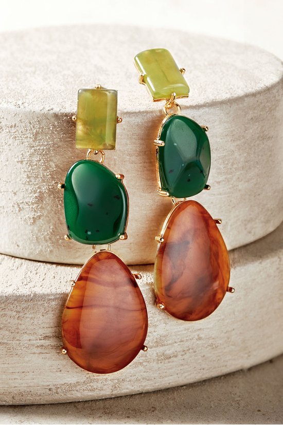 Nadia Dangle Earring