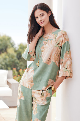 トップス house on the hill (Flower) Tee &Pants トップス house on the hill (Flower) Tee &Pants house on the