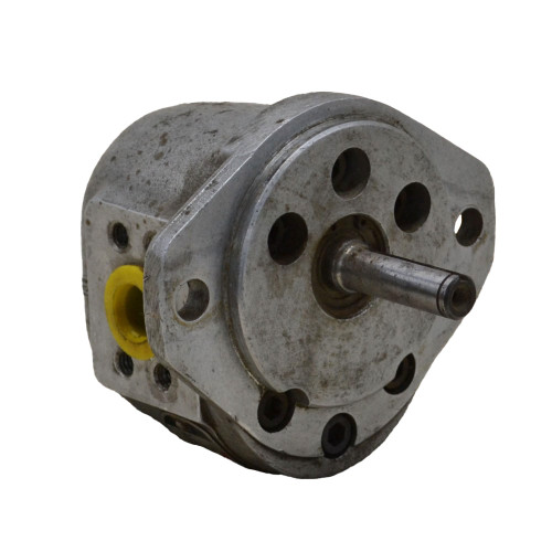 Tyrone BSA700-67CA869 Hydraulic Gear Motor [WC9-582]