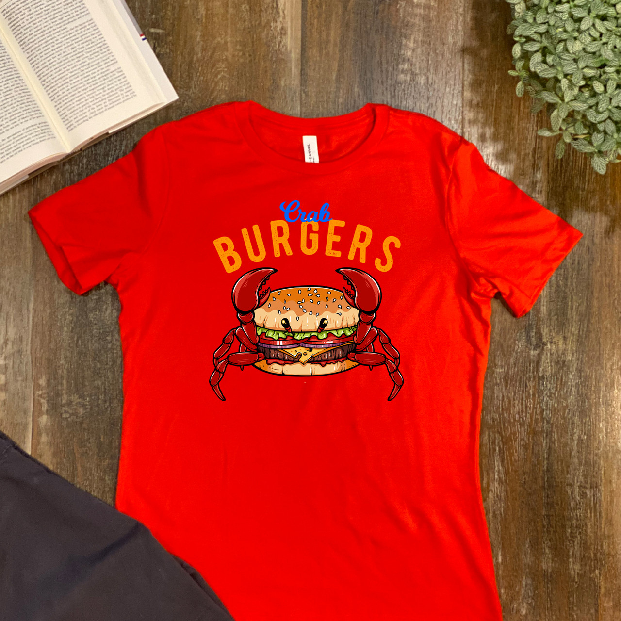 Poppy Crab Burger Women's Relaxed T-Shirt - Bella + Canvas 6400