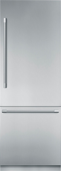 Thermador - Freedom Collection 16 Cu. Ft. Bottom Freezer Built-In Smart Refrigerator with Professional Series Handles - Silver