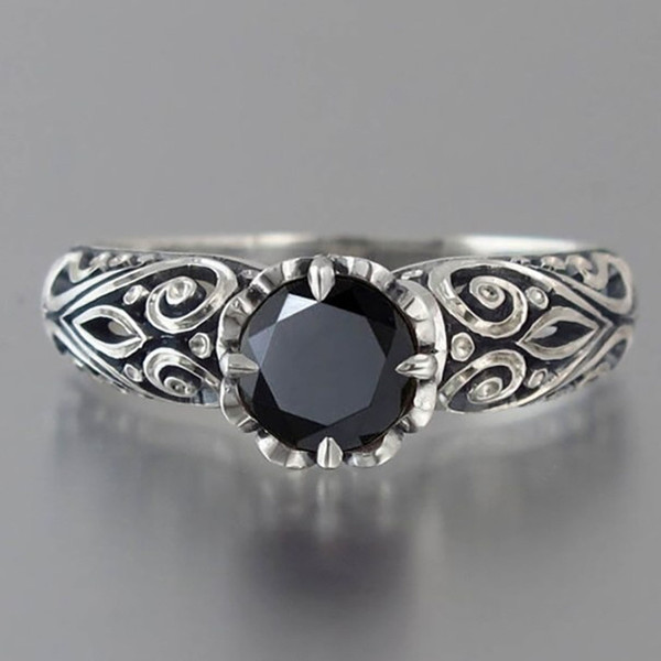 Vintage Style Ring With Black Gemstone Decor; Multiple Sizes Available