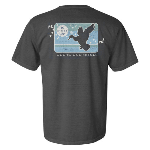 Ducks Unlimited Isolated Landing Mallard Duck Comfort Colors Adult Unisex  Short Sleeve T-Shirt - Southern Clothing