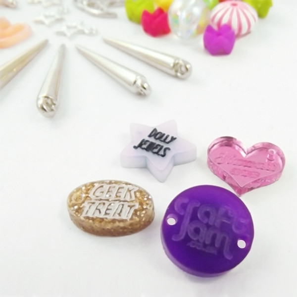 250 custom jewellery tags for jewellery & accessories (15mm)